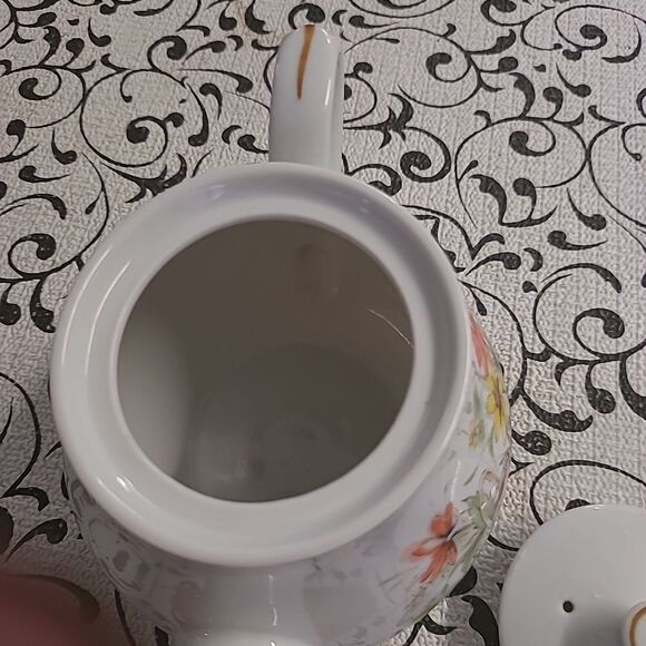 Japanese Teapot - Picture 5 of 7